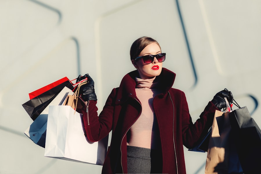 Shopping lifestyle still